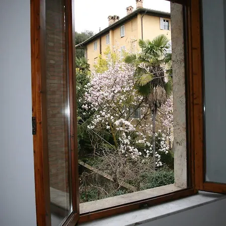La Coperta Ricamata B&B 2*