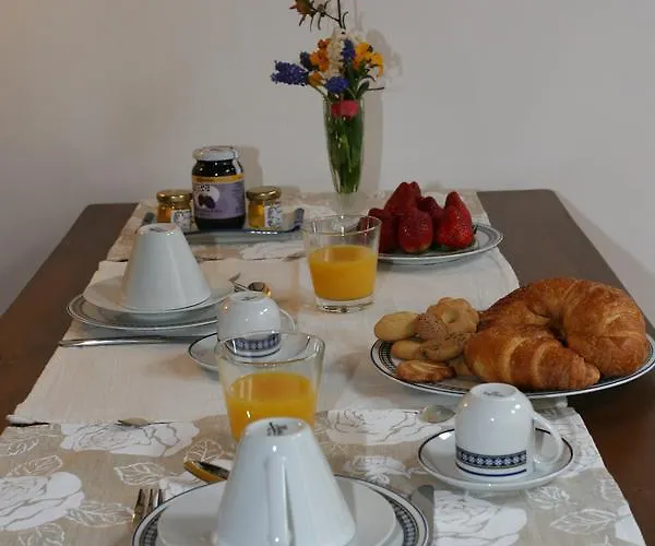 La Coperta Ricamata Bed & Breakfast