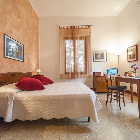 La Coperta Ricamata סיינה