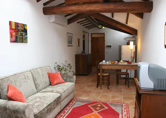 La Coperta Ricamata 3* סיינה